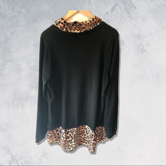 SOLD Adrianna Pappell Sweater - XL - Picture 5 of 5